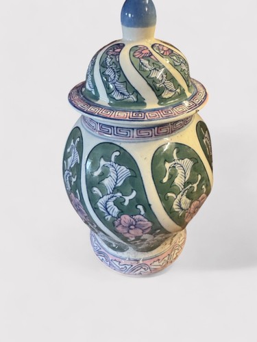 Vaso con coperchio - , in
