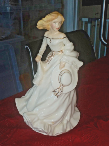 Figurina royal doulton - figurina,