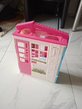 Bambola Barbie + case Delle Vacanze Di Barbie Mattel  