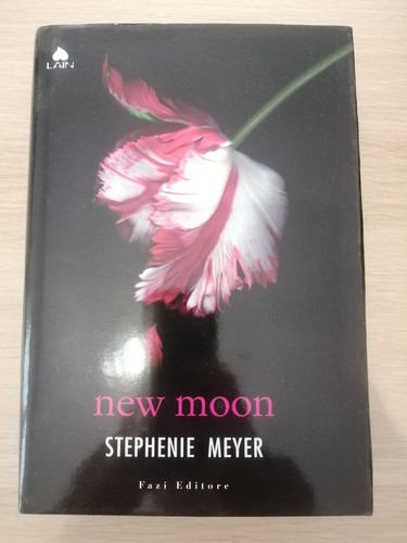 Libro new moon di - "new,