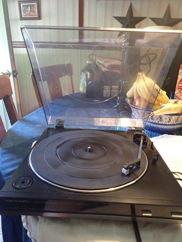 Vintage realistic lab 340 - vintage, lab-