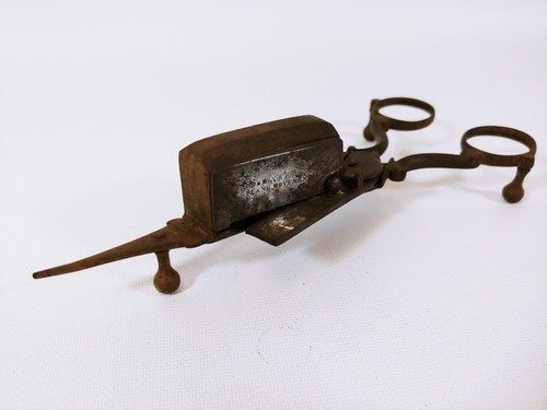 Antico candela snuffer - candela, snuffer/trimmer