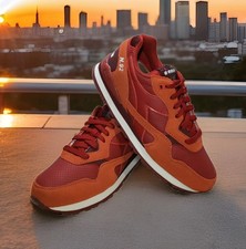 Sneakers classiche da corsa