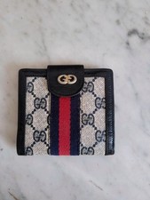 portafogli Gucci anni 70 da donna, quadrato, 10 X 10 cm, bianco rosso e blu.