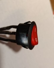 MINI INTERRUTTORE OVALE - Mini 15mm x 22 mm 2 CONTATTI - NERO 250V 3A ON/OFF. 