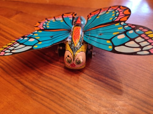 Giocattolo farfalla tin toy - giocattolo,