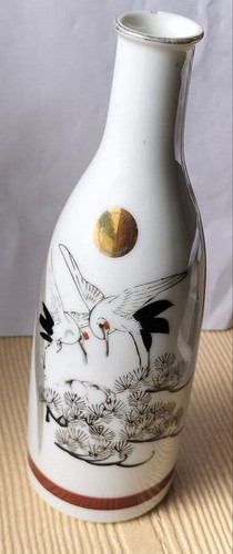 Bottiglia sake con gru - sake,