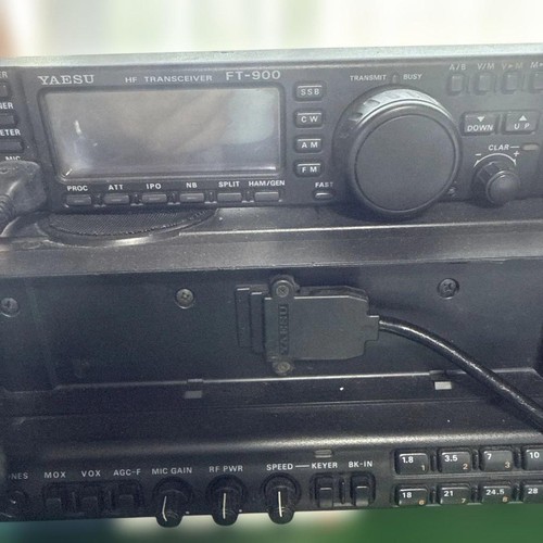 Ricetrasmettitore radioamatore