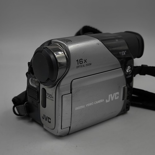 Jvc d225 700x digitale - gr-d225,