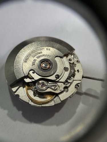 Eta 2834 watch movement - 2834-2,