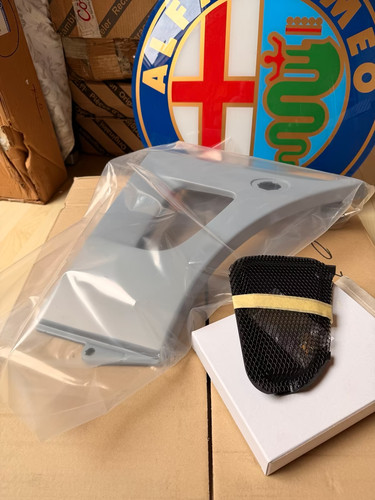 Parafango zender alfa romeo - alfa,