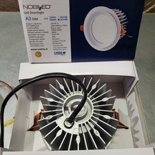 NOBILE ILLUMINAZIONE -