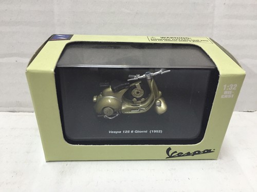 New ray diecast piaggio - 1:32,
