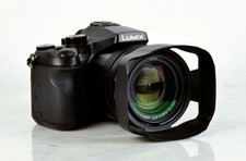 Panasonic Lumix DMC-FZ2000