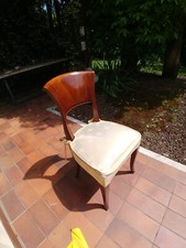 4 sedie da salotto in legno massiccio con tappezzeria nuova di zecca