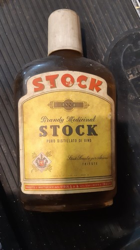 Bottiglia brandy stock da - 84,