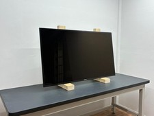 Samsung SMART Signage ME55A 55" LH55MEPLGC-EN Monitor LED con graffi