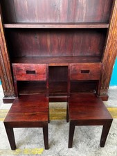 Set 2 Sedie Basse in Legno Massello Scuro con Schienale Moderno e Foro Rettangol