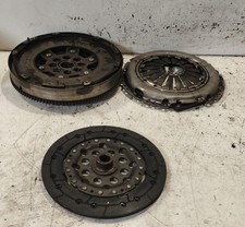 KIT FRIZIONE E VOLANO PER OPEL Corsa D 5P 1° Serie 122034910 diesel 1300 (06>)