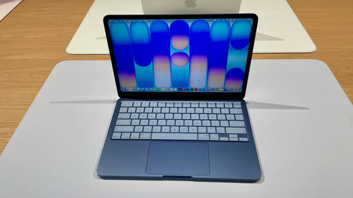 Macbook neo a18 pro chip - a18,