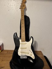 MIK Korea 1992 Fender Squier Stratocaster HSS pickup "Ottime condizioni e suono".