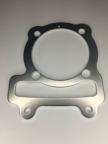 Distanziale cilindro scooter