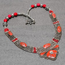Collana nepalese corallo rosso