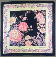 Authentique foulard vintage "