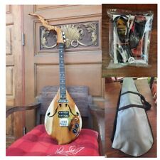 Phin Teak Dorato Mandolino