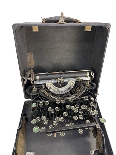 Antique underwood portable - antique,