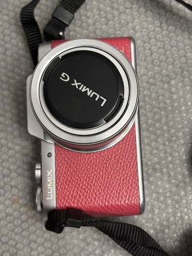 Fotocamera digitale compatta
