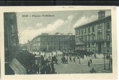Bari piazza prefettura - -,