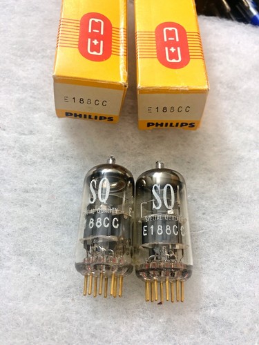 Philips e188cc 7308 - sq,
