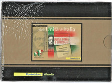 ITALIA  2011  FRANCOBOLLO SU