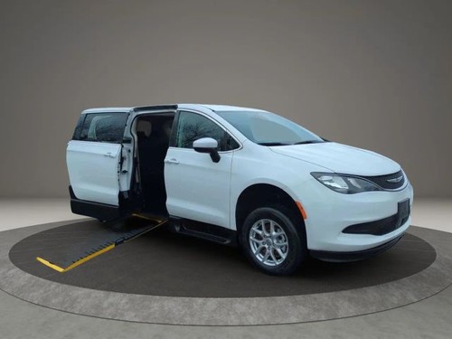 2023 chrysler voyager van - voyager,