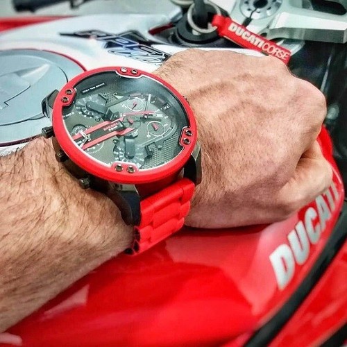 Nuovo orologio diesel uomo - da,