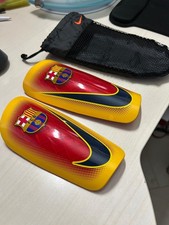 Nike Parastinchi calcio logo FCB FC Barcelona usato buone condizioni