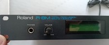 ROLAND R-8M  SOUND MODULE 