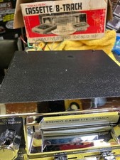 LETTORE 8 TRACCE RIPRODURRÀ