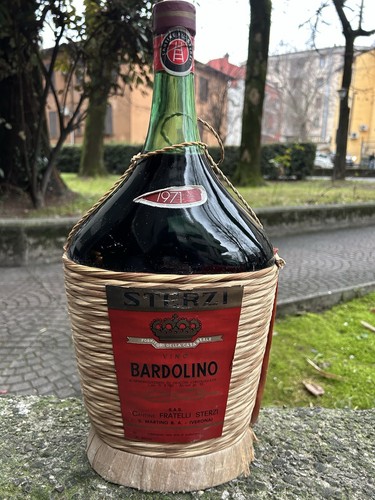 Vino bardolino 1971 litri - vino,