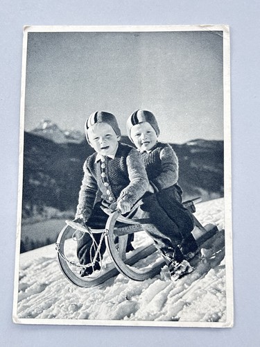 Bambini slittino neve vecchia - bambini,