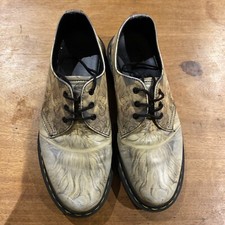 Doctor Dr. Martens Doc taglia