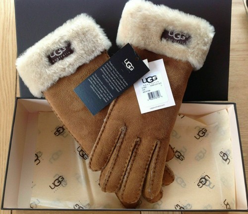 Guanti nuovi con scatola - , ugg