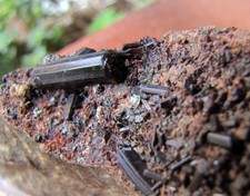 Minerali  Cristalli di VESUVIANA,  Bellecombe  val d'Aosta