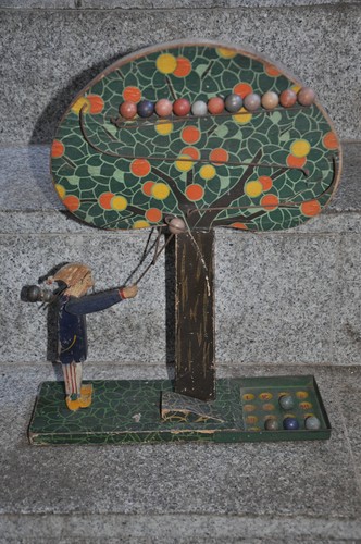 Vecchio giocattolo legno il - vecchio,