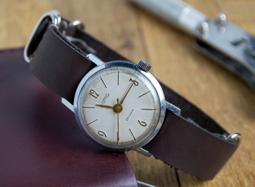 Montre bracelet wostok vostok - wostok,