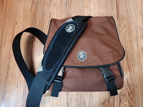 Vintage crumpler camera - vintage,