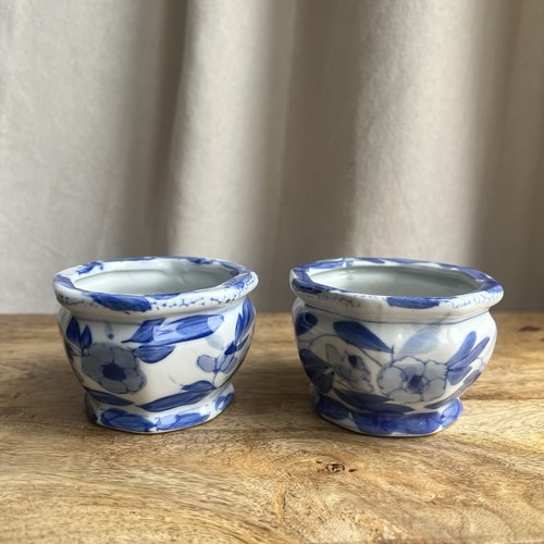 Vintage chinese blue and white - blue,