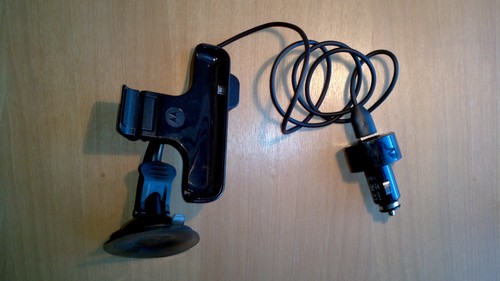 Docking auto motorola - auto, atrix