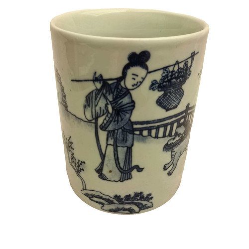 Vaso portapenne modello figura